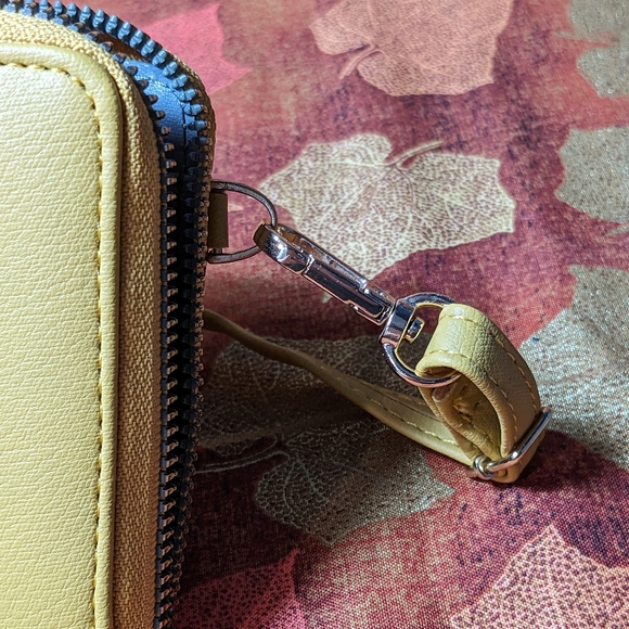 Gold Wallet Purse with Shoulder Strap - Picture 3 of 6
